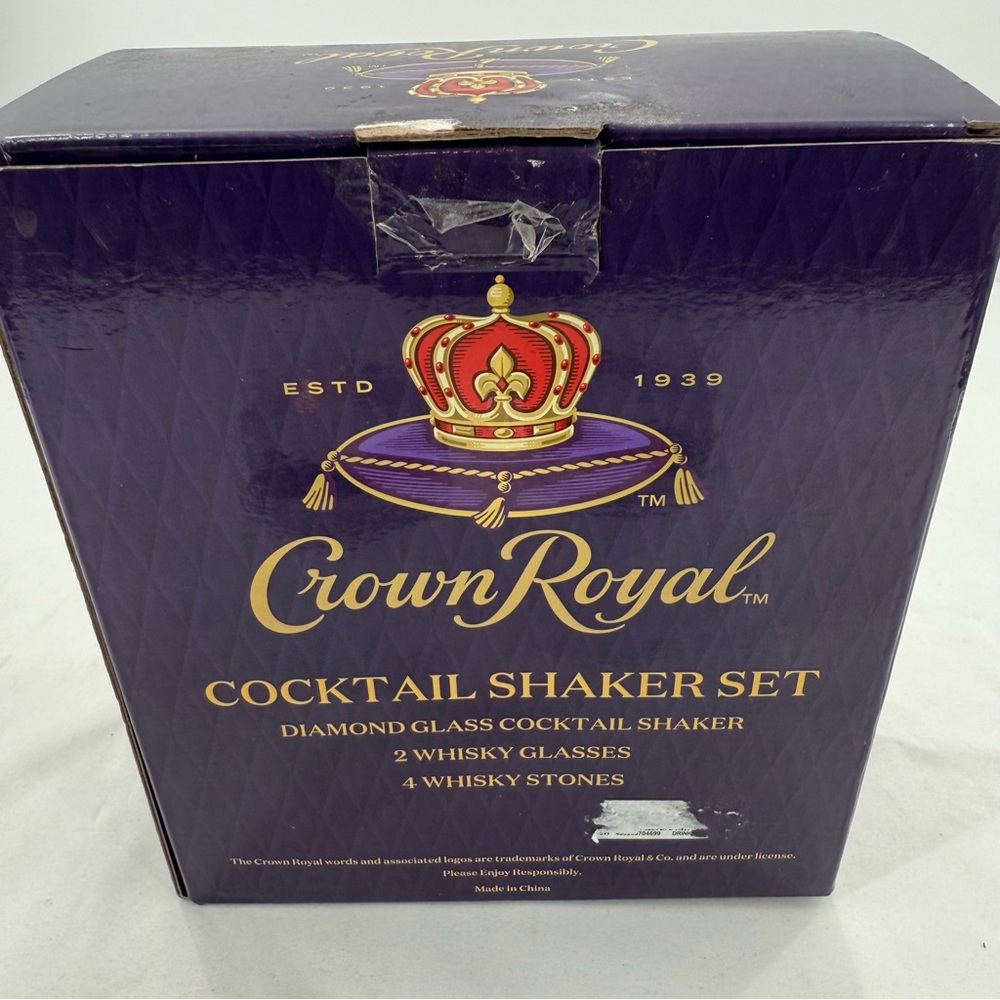 CROWN ROYAL Cocktail Shaker Set Diamond Glass Whiskey Stones NEW In Box